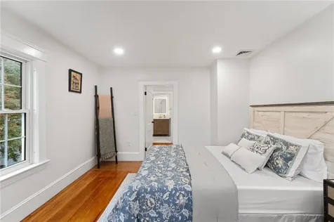 784 Victory Highway North Smithfield RI 02896