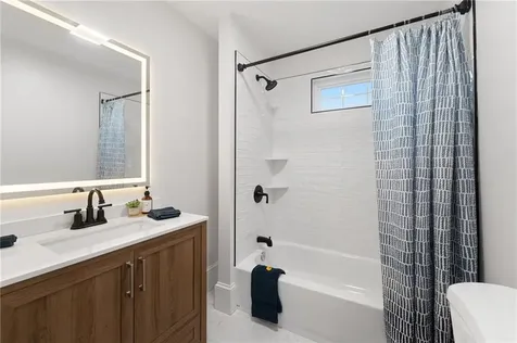 784 Victory Highway North Smithfield RI 02896