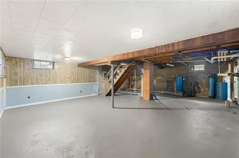 784 Victory Highway North Smithfield RI 02896