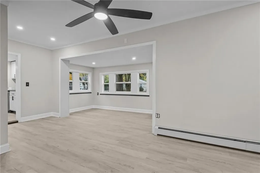 62 Ardway Avenue Warwick RI 02889