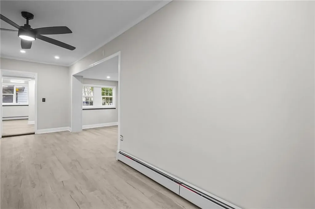 62 Ardway Avenue Warwick RI 02889