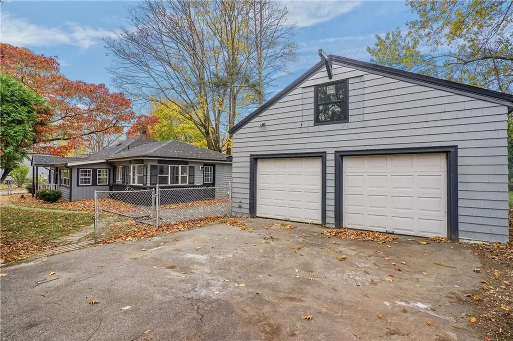 62 Ardway Avenue Warwick RI 02889