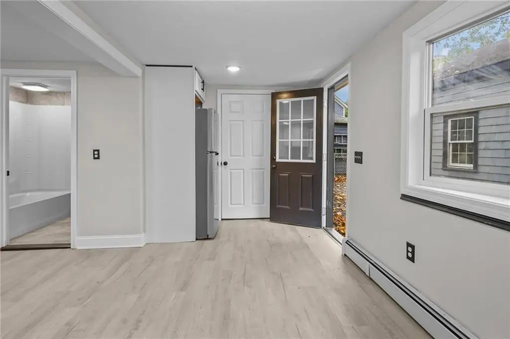 62 Ardway Avenue Warwick RI 02889