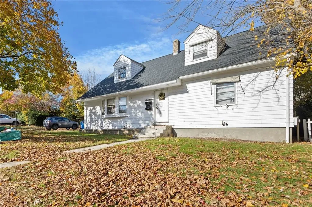 121 Heather Street Cranston RI 02920