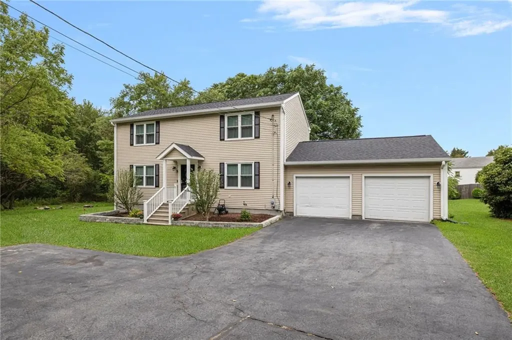 5 Cyr Court West Warwick RI 02893