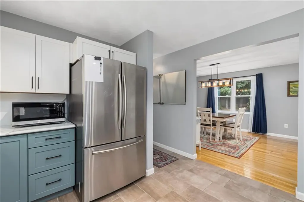 5 Cyr Court West Warwick RI 02893