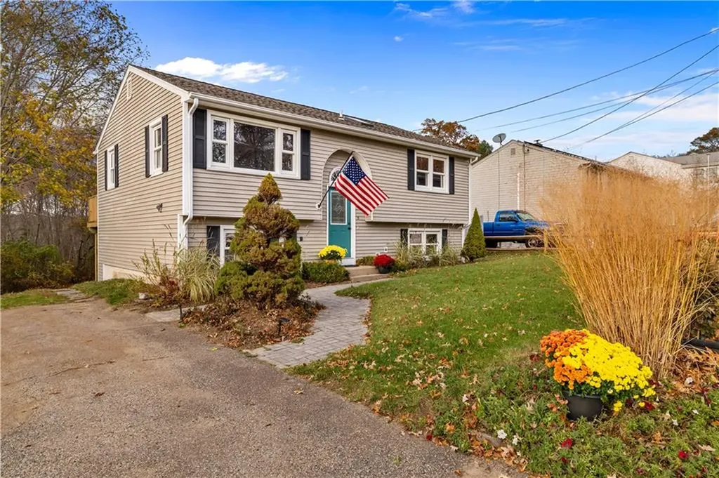 5 Ichabod Lane Westerly RI 02891
