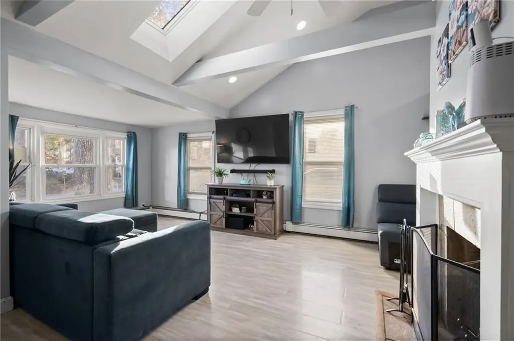 41 Indiana Avenue Cumberland RI 02864