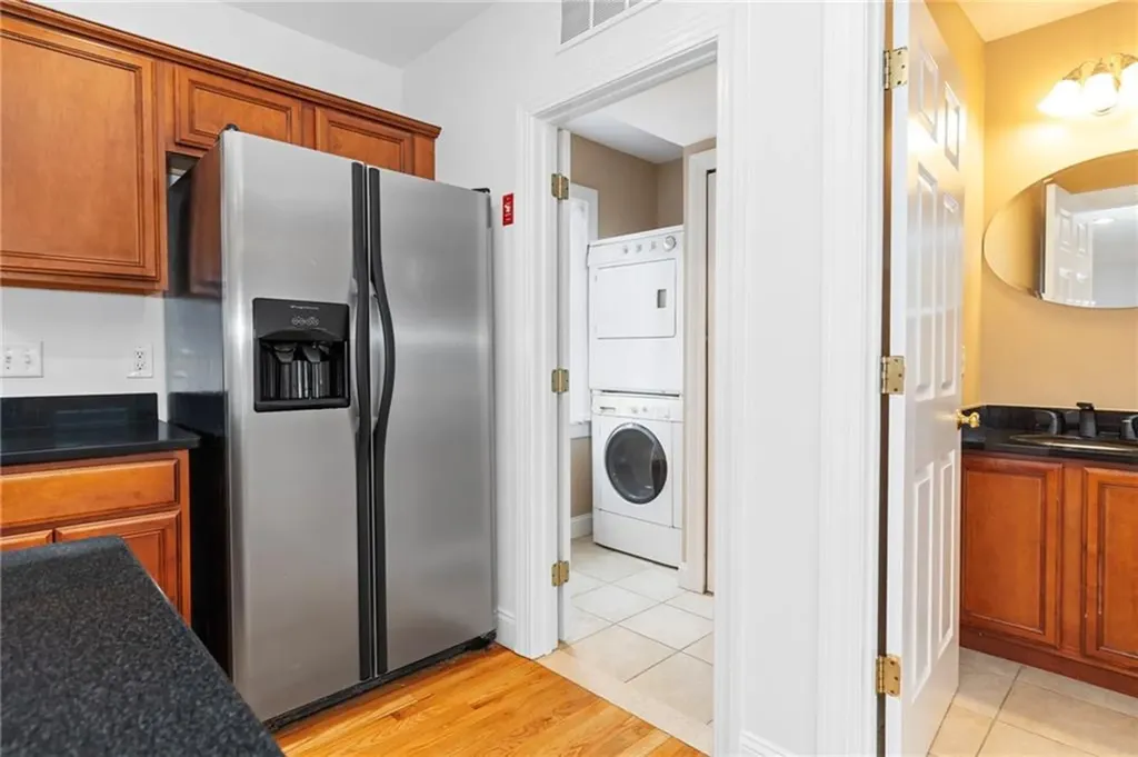 58 Sutton Street Providence RI 02903