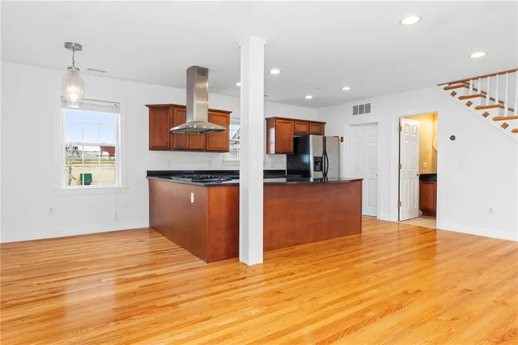 58 Sutton Street Providence RI 02903