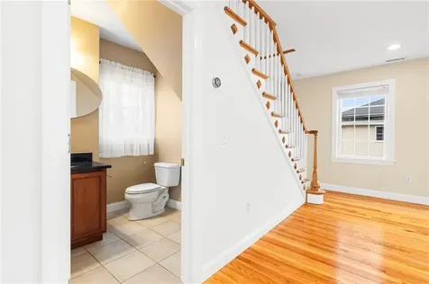 58 Sutton Street Providence RI 02903