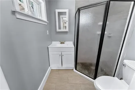 15 Don Court Pawtucket RI 02861