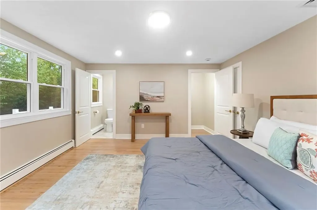 75 Walnut Road North Kingstown RI 02852