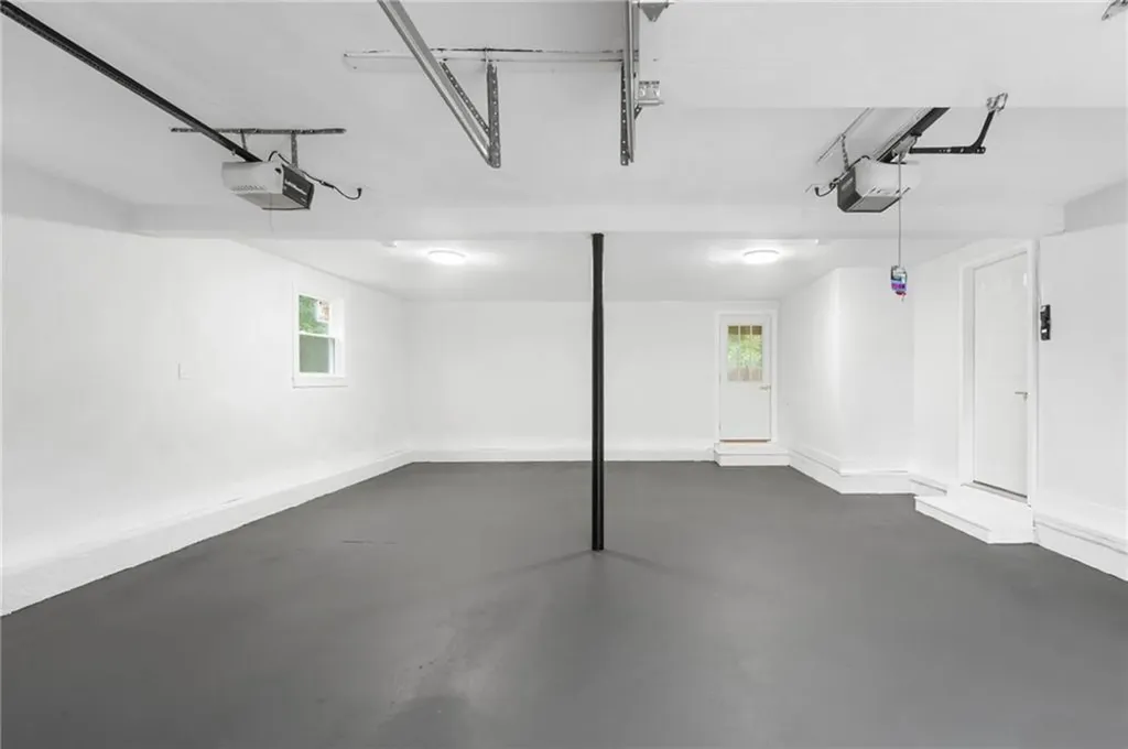 75 Walnut Road North Kingstown RI 02852