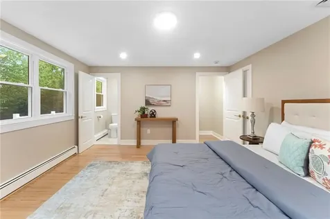 75 Walnut Road North Kingstown RI 02852