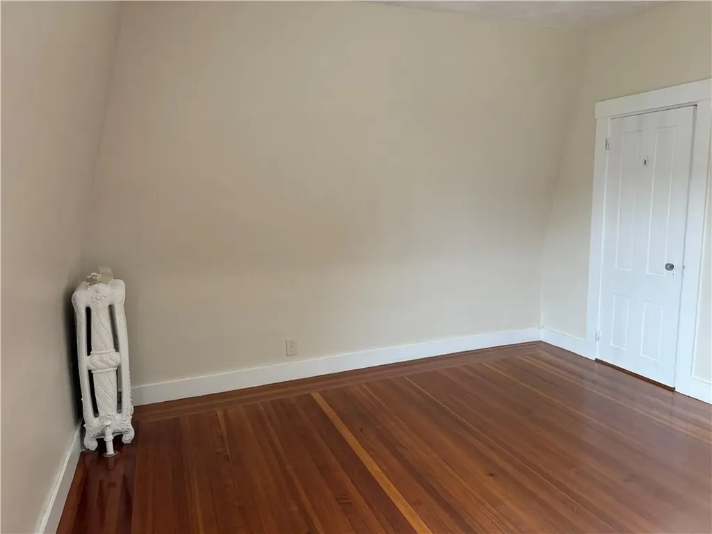 26 Ayrault Street Newport RI 02840