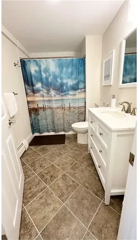 227 Thames Street Bristol RI 02809