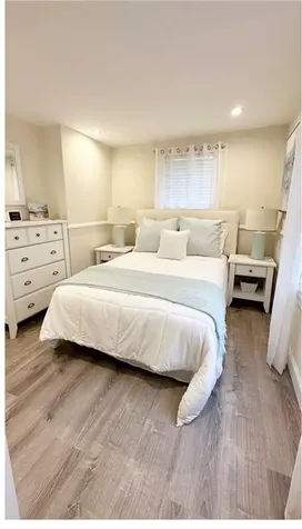 227 Thames Street Bristol RI 02809