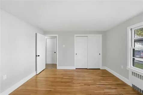 12 Oakland Avenue Johnston RI 02919