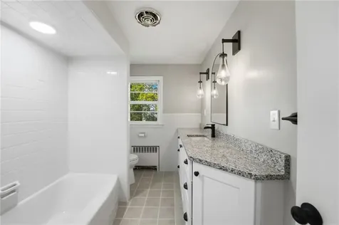 12 Oakland Avenue Johnston RI 02919