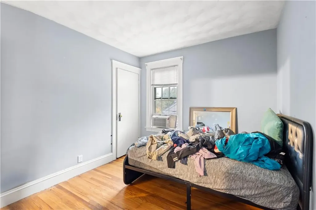 308 310 Pleasant Valley Parkway Providence RI 02908