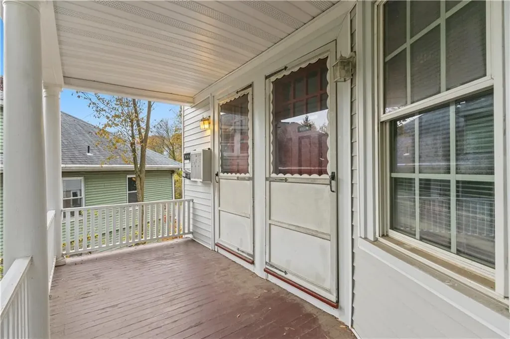 308 310 Pleasant Valley Parkway Providence RI 02908