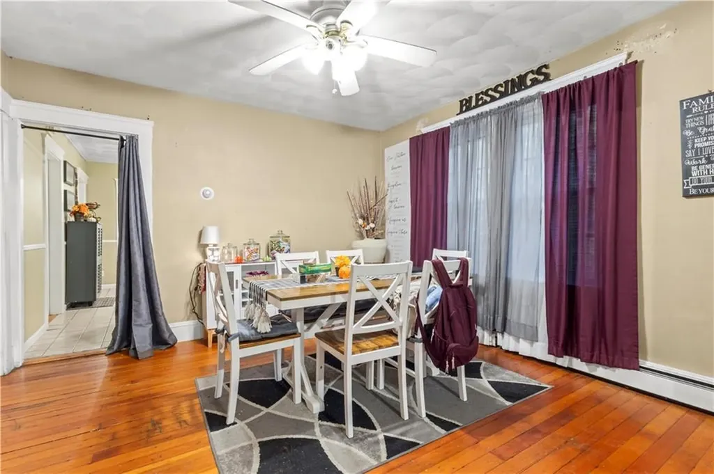 308 310 Pleasant Valley Parkway Providence RI 02908