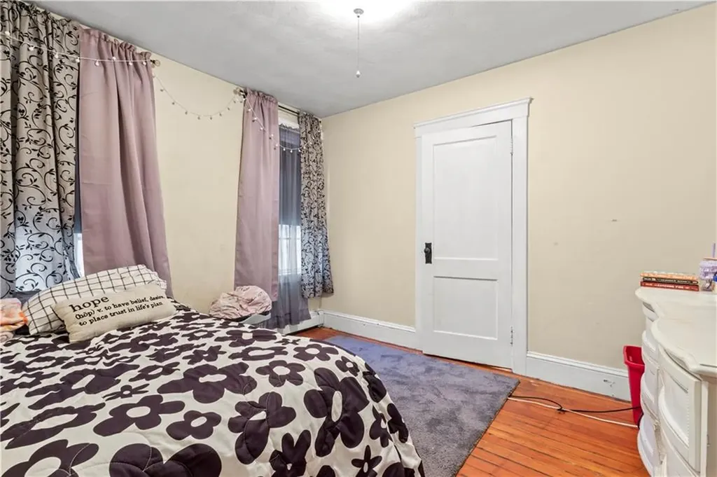 308 310 Pleasant Valley Parkway Providence RI 02908