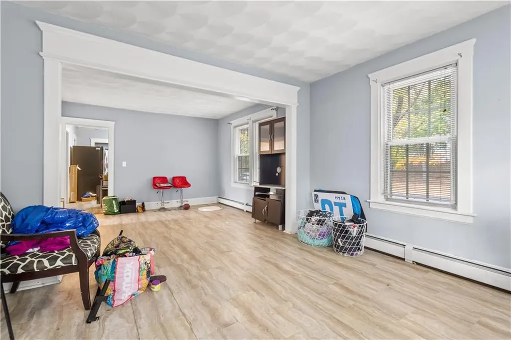 308 310 Pleasant Valley Parkway Providence RI 02908