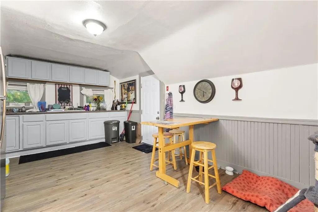 308 310 Pleasant Valley Parkway Providence RI 02908