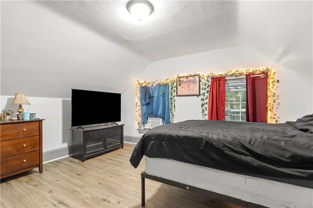 308 310 Pleasant Valley Parkway Providence RI 02908