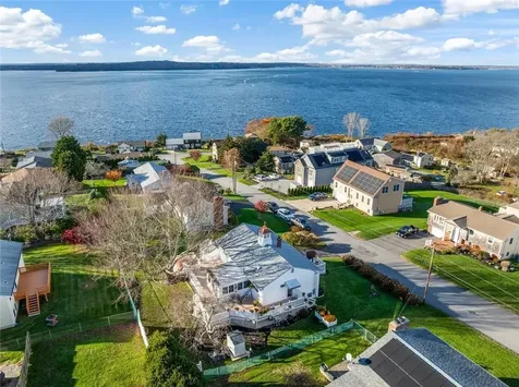 235 Kearns Avenue Tiverton RI 02878