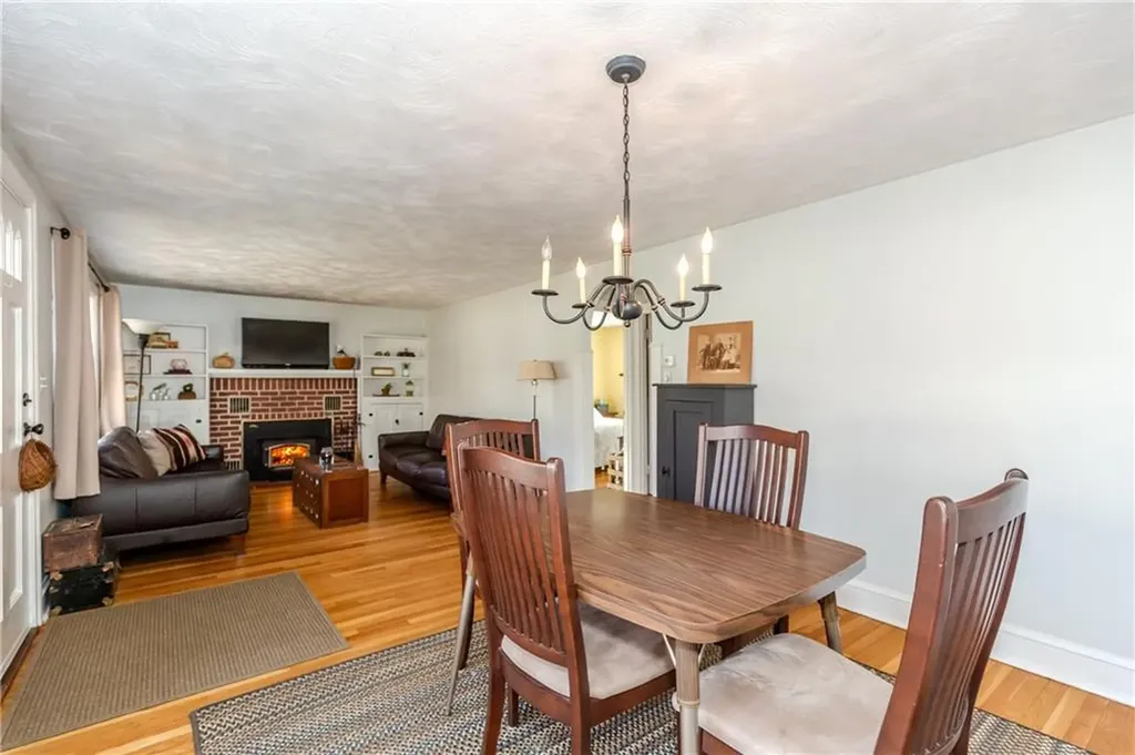 6 Wadsworth Avenue Smithfield RI 02917