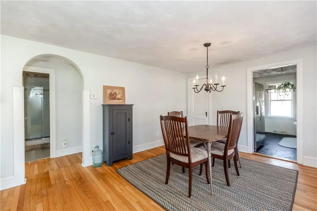 6 Wadsworth Avenue Smithfield RI 02917