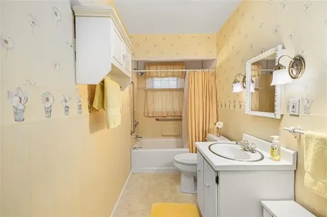 53 Maple Avenue North Smithfield RI 02824