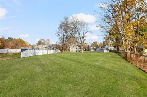 53 Maple Avenue North Smithfield RI 02824