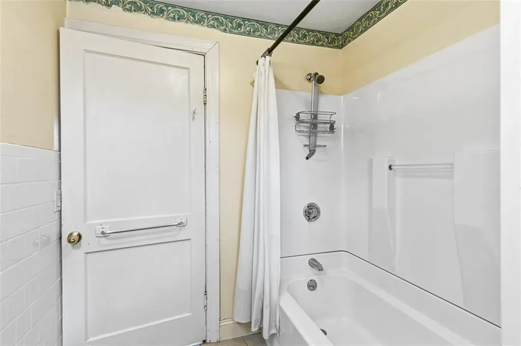 210 Promenade Street Barrington RI 02806