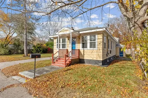 210 Promenade Street Barrington RI 02806