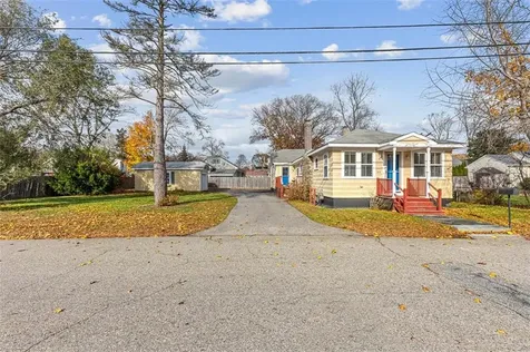 210 Promenade Street Barrington RI 02806