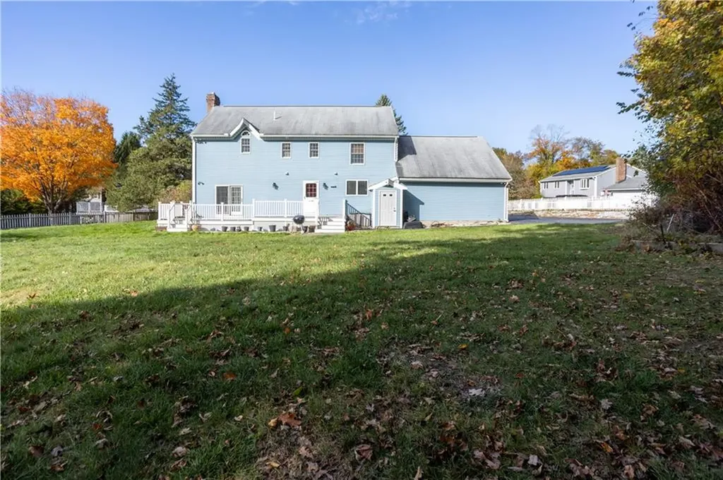 33 Sandy Way Cumberland RI 2864