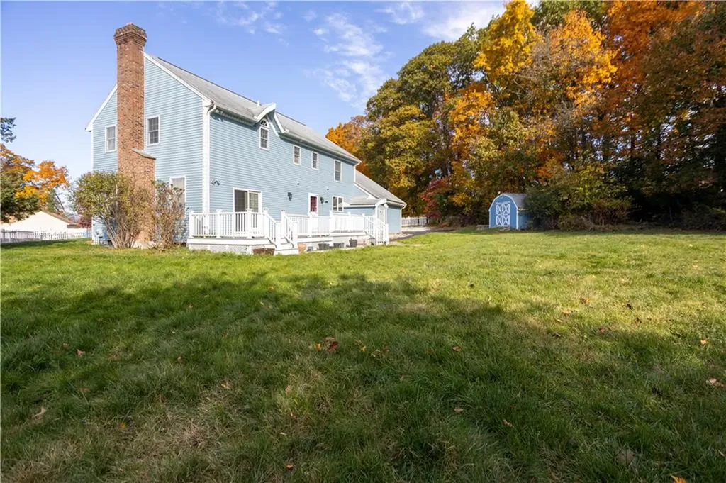 33 Sandy Way Cumberland RI 2864