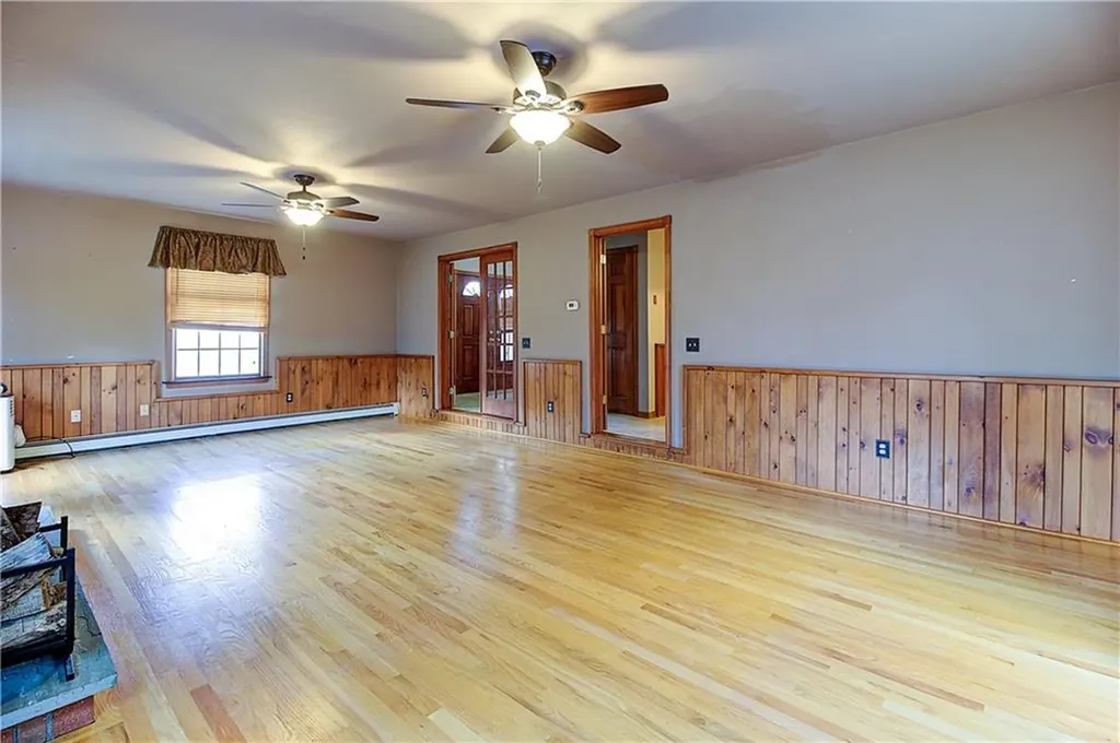 33 Sandy Way Cumberland RI 2864