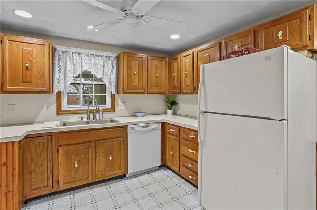 100 Paine Street Warwick RI 02889