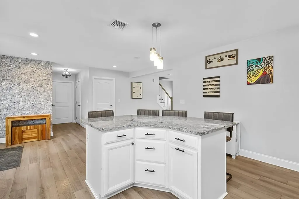 54 Raymond Street East Providence RI 02914