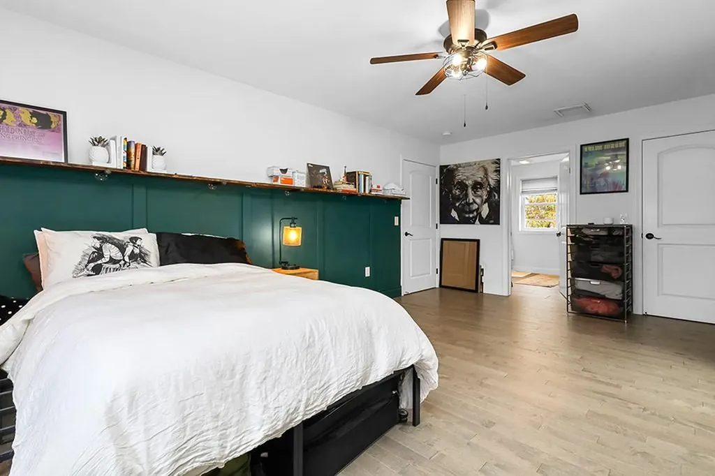 54 Raymond Street East Providence RI 02914