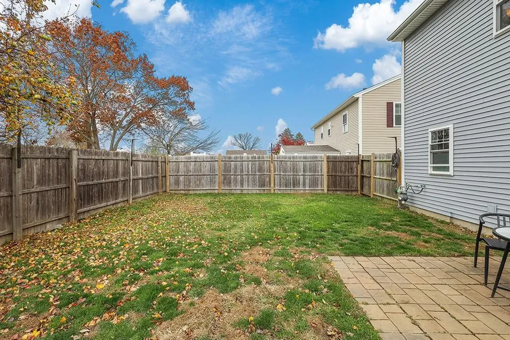 54 Raymond Street East Providence RI 02914