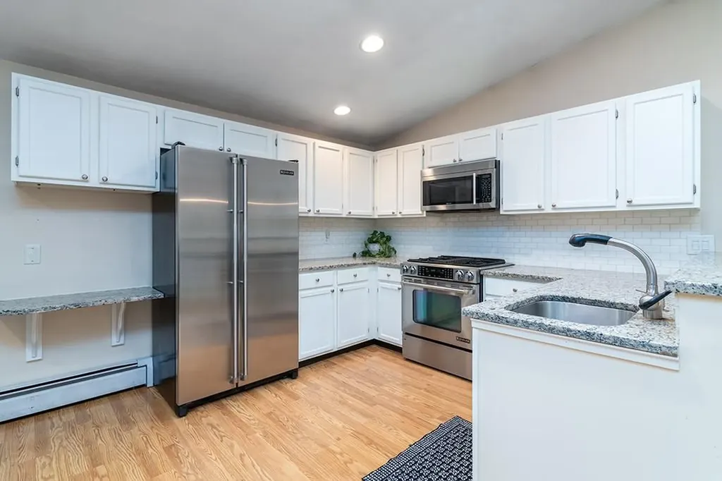 17 Wampum Drive Warwick RI 02886