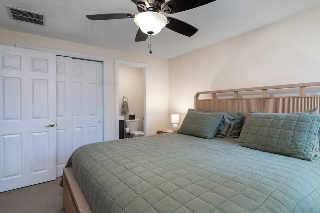 17 Wampum Drive Warwick RI 02886