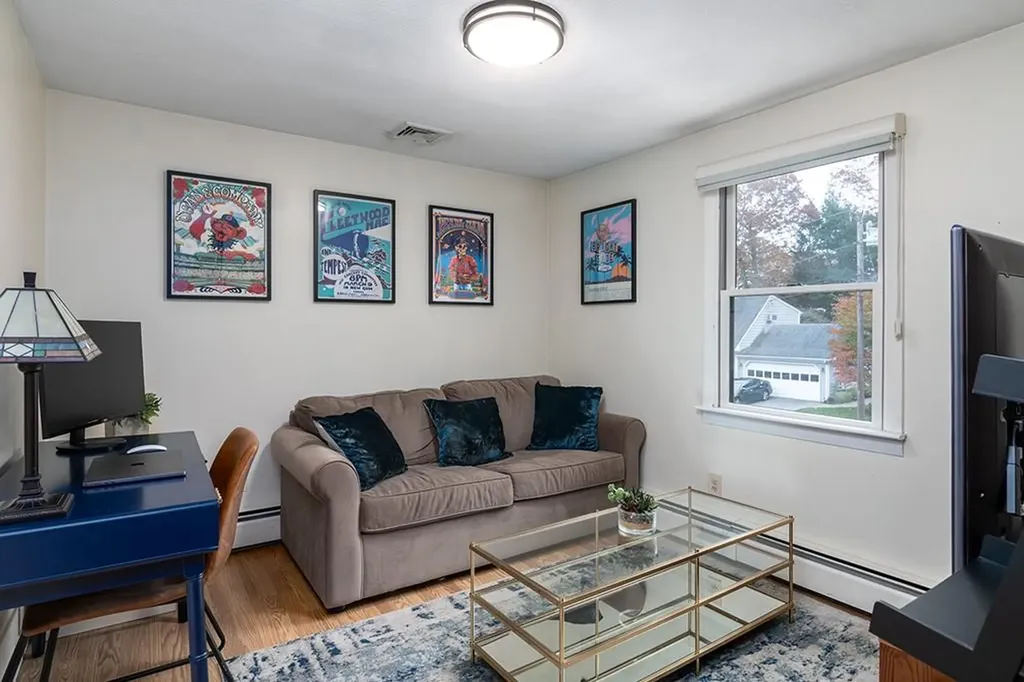 17 Wampum Drive Warwick RI 02886