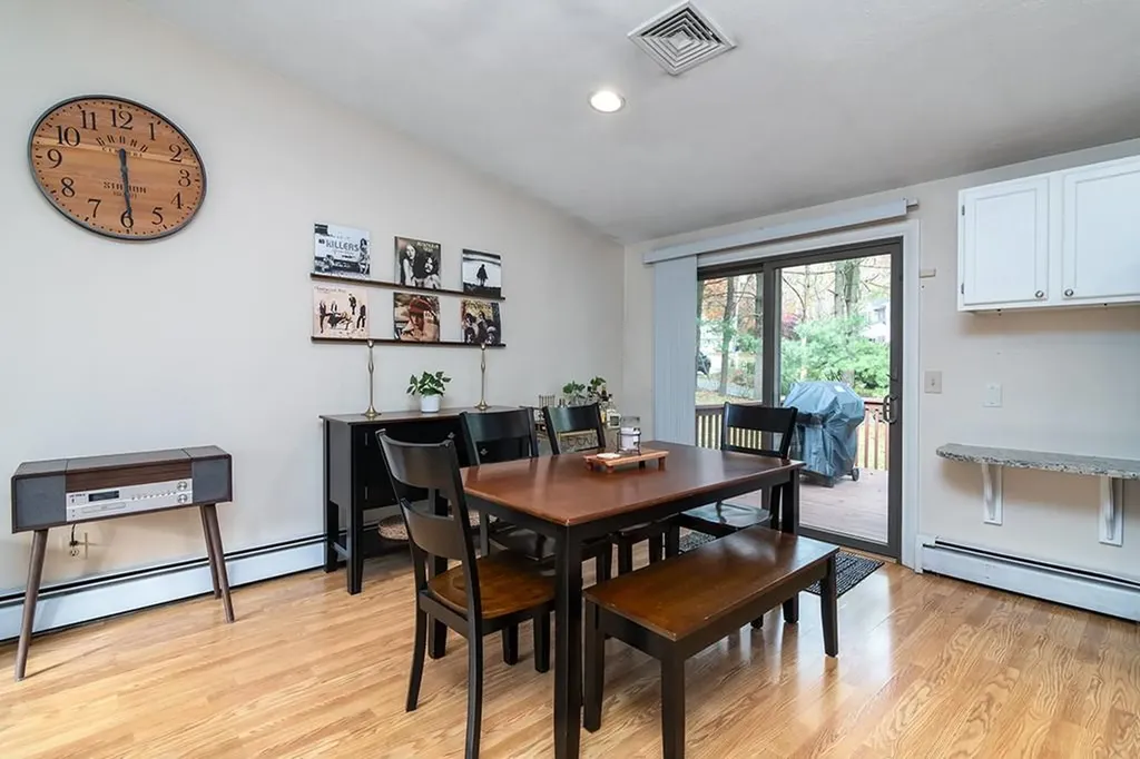 17 Wampum Drive Warwick RI 02886